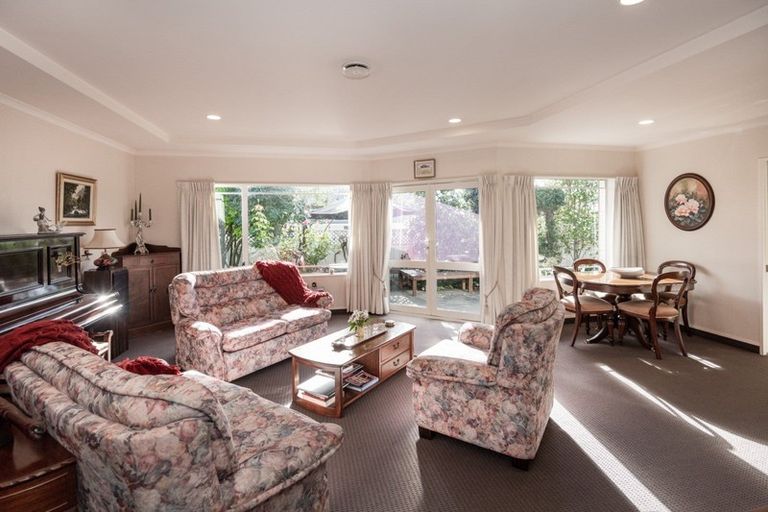 Photo of property in 5 Kingsgate Row, Havelock North, 4130