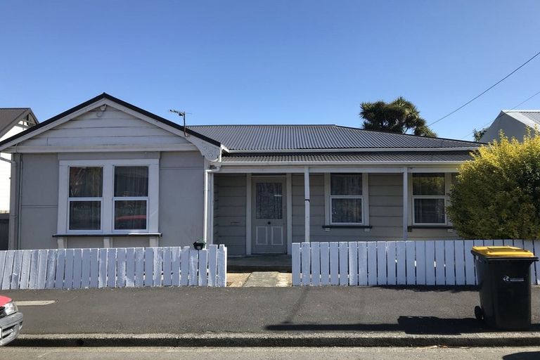 Photo of property in 27 Dundas Street, North Dunedin, Dunedin, 9016