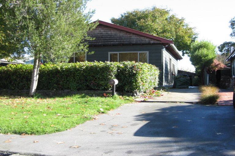 Photo of property in 11 York Street, Waltham, Christchurch, 8023