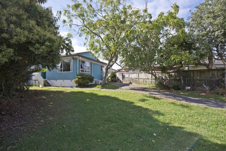 Photo of property in 33 Childers Road, Ranui, Auckland, 0612