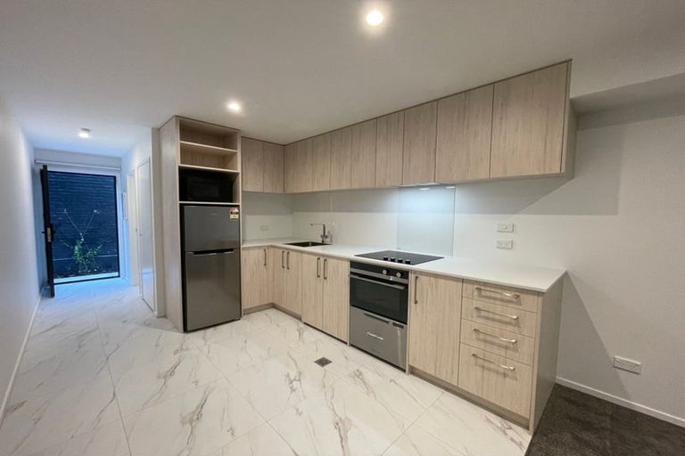 Photo of property in 2/31 Allen Street, Christchurch Central, Christchurch, 8011