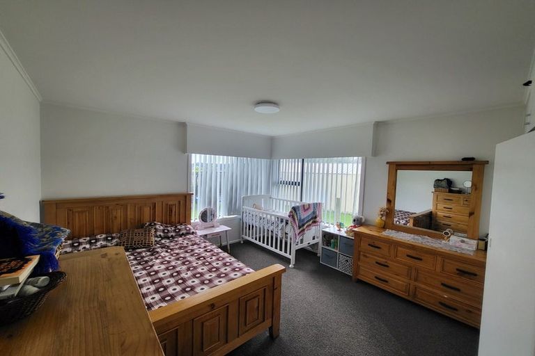 Photo of property in 401 Main Road, Huapai, Kumeu, 0810