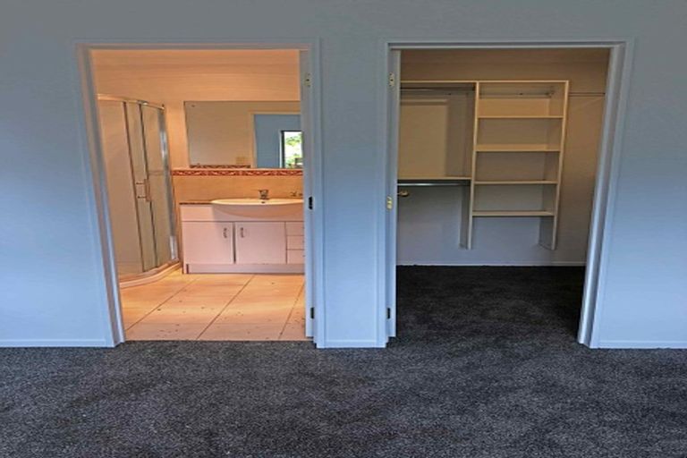 Photo of property in 3 Srah Place, East Tamaki, Auckland, 2013