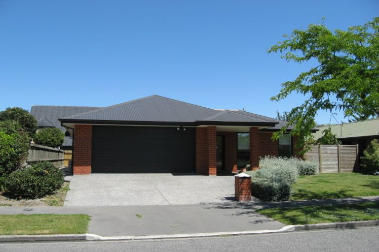 Photo of property in 17 Kedleston Drive, Avonhead, Christchurch, 8042