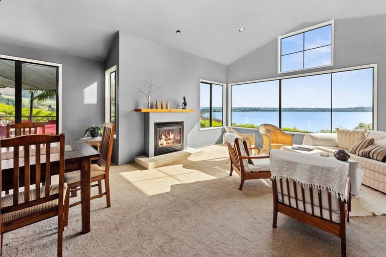 Photo of property in 35d Grand Vue Road, Kawaha Point, Rotorua, 3010