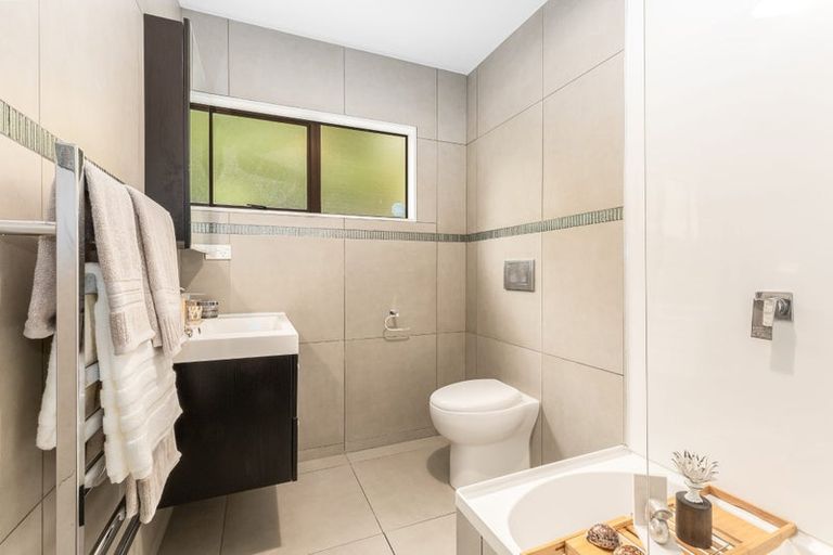 Photo of property in 5 Furneaux Grove, Whitby, Porirua, 5024