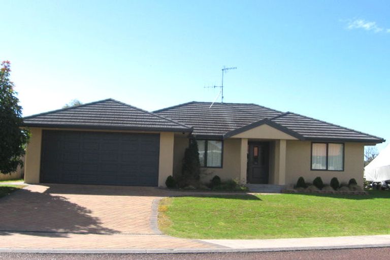 Photo of property in 2 Jury Lane, Pauanui, Hikuai, 3579