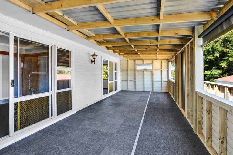 Photo of property in 61 Stanners Street, Eltham, 4322