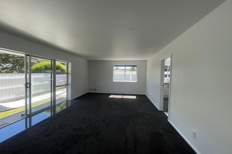 Photo of property in 2/5 Charles Street, Belmont, Lower Hutt, 5010