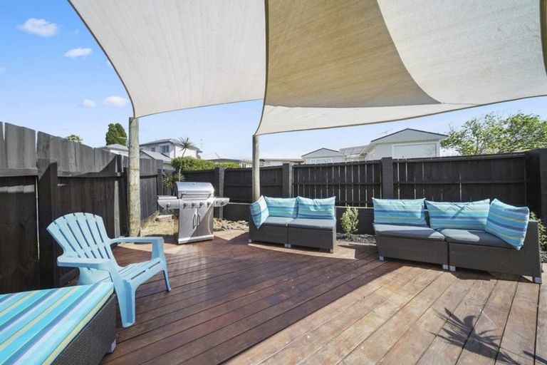 Photo of property in 30 Nelson Street, Howick, Auckland, 2014