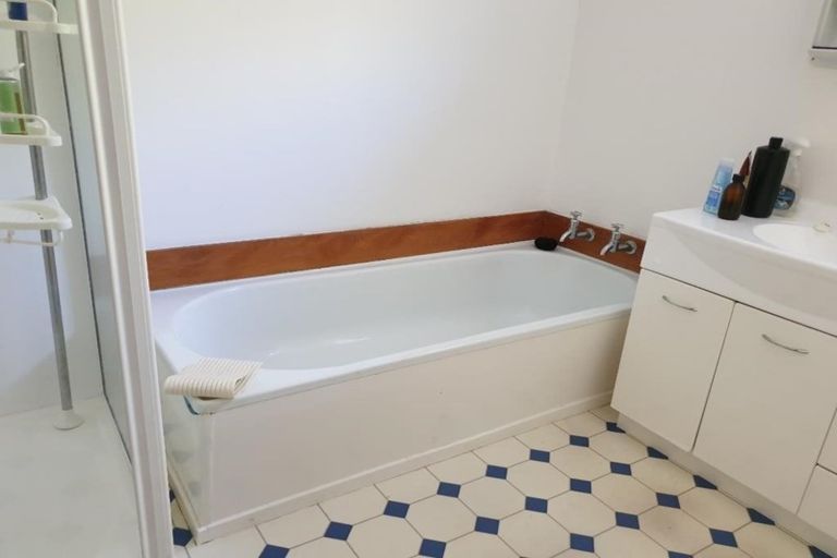 Photo of property in 3/12 Dorset Way, Wilton, Wellington, 6012