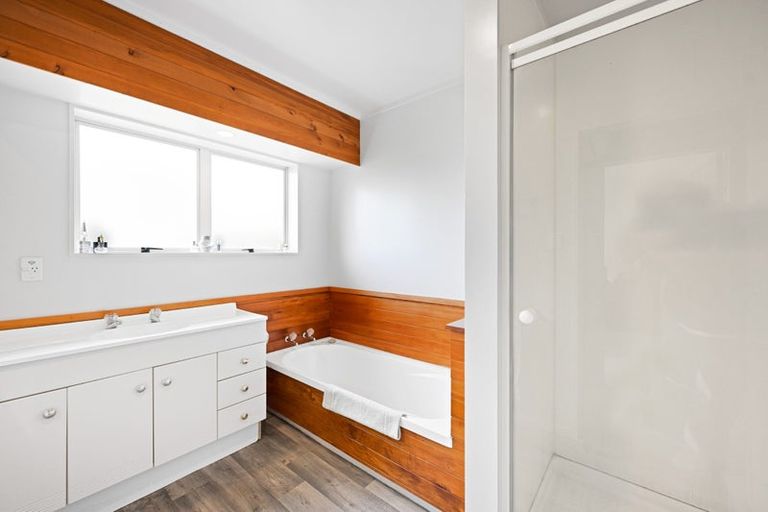 Photo of property in 26 Halcione Close, Flagstaff, Hamilton, 3210