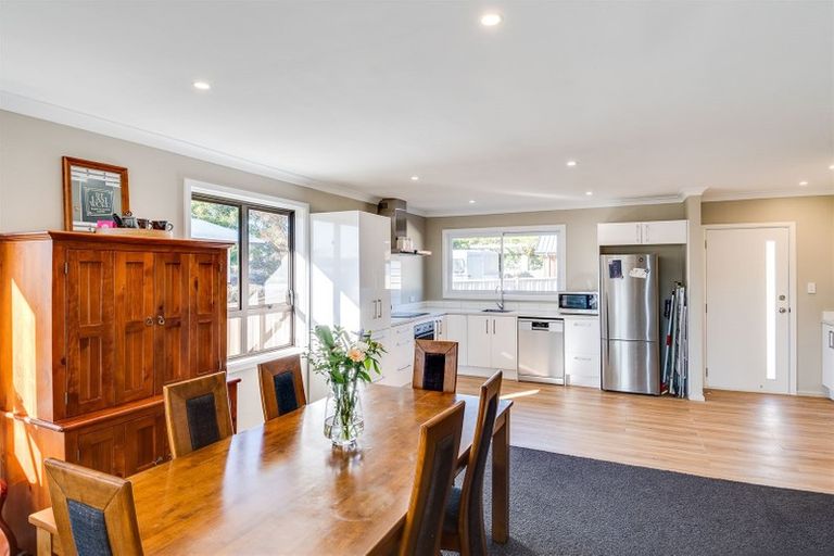 Photo of property in 10 Rata Street, Taradale, Napier, 4112