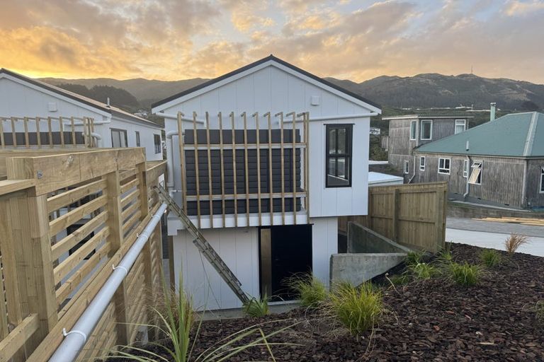 Photo of property in 35a Handyside Street, Tawa, Wellington, 5028