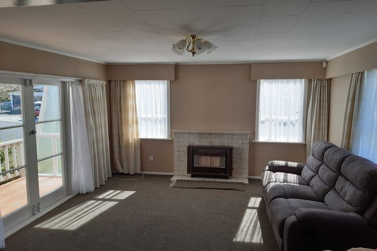 Photo of property in 1 Momona Street, Wainuiomata, Lower Hutt, 5014