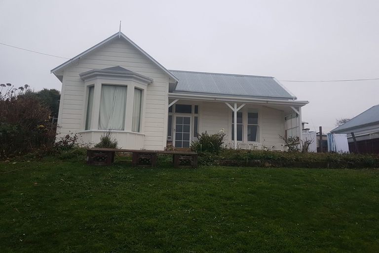 Photo of property in 62 Tees Street, South Hill, Oamaru, 9400