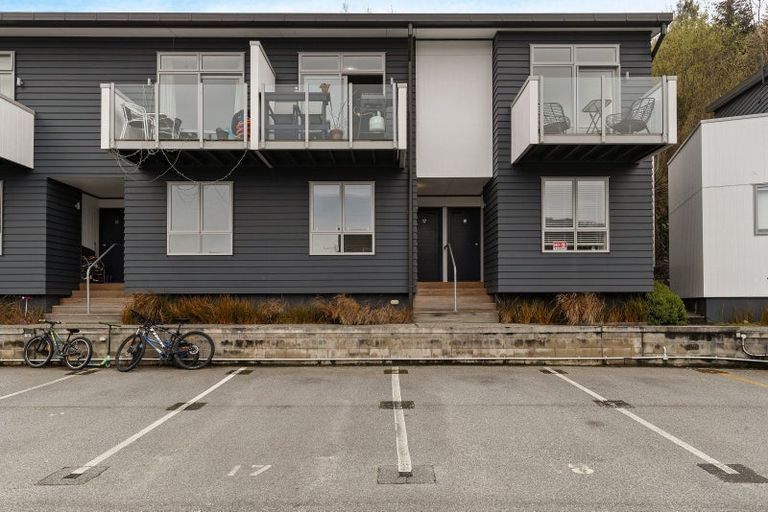 Photo of property in Greenstone Terraces, 17/716 Frankton Road, Queenstown, 9300