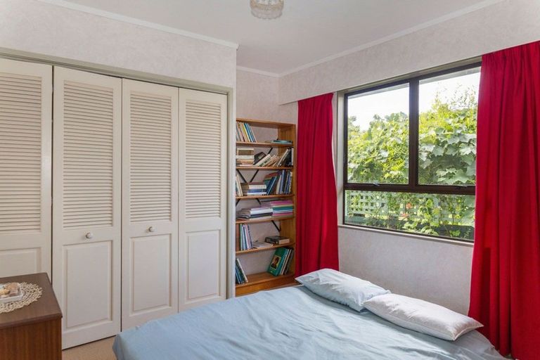 Photo of property in 25 Neptune Street, Dannevirke, 4930