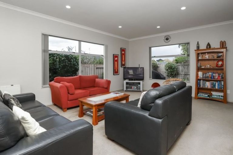 Photo of property in 31 Mickelson Avenue, Rototuna, Hamilton, 3210