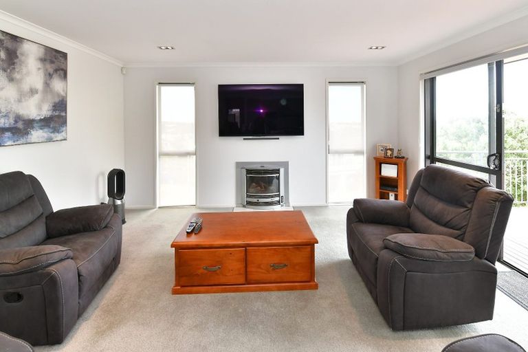 Photo of property in 99 Alec Craig Way, Gulf Harbour, Whangaparaoa, 0930