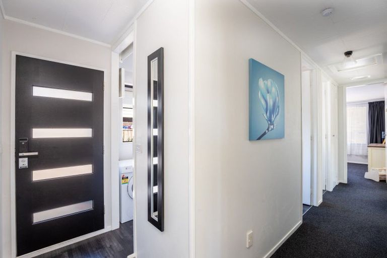 Photo of property in 10 Salcombe Terrace, Welbourn, New Plymouth, 4312