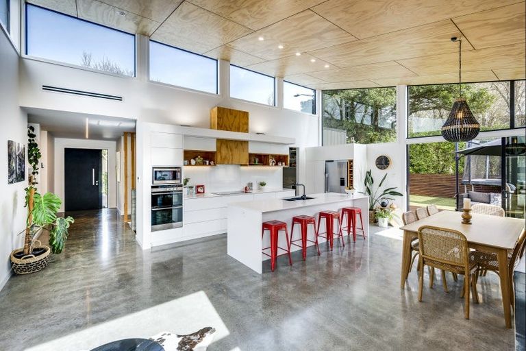 Photo of property in 90 Mchardy Street, Havelock North, 4130