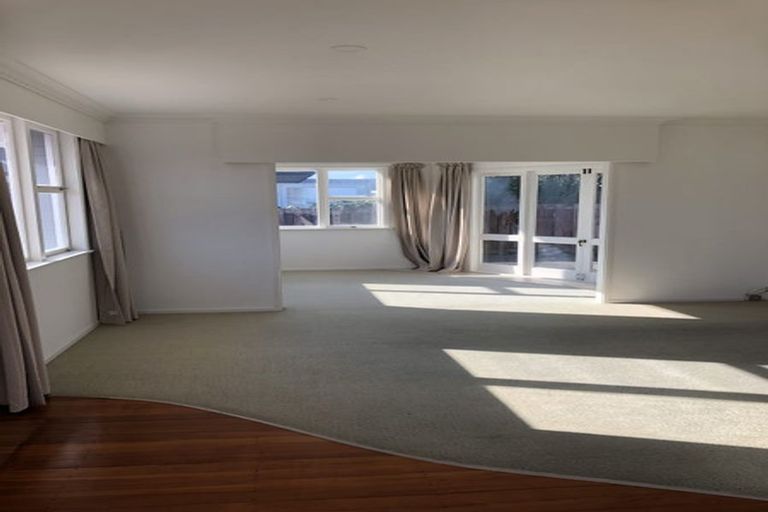 Photo of property in 19 Kingsley Street, St Andrews, Hamilton, 3200