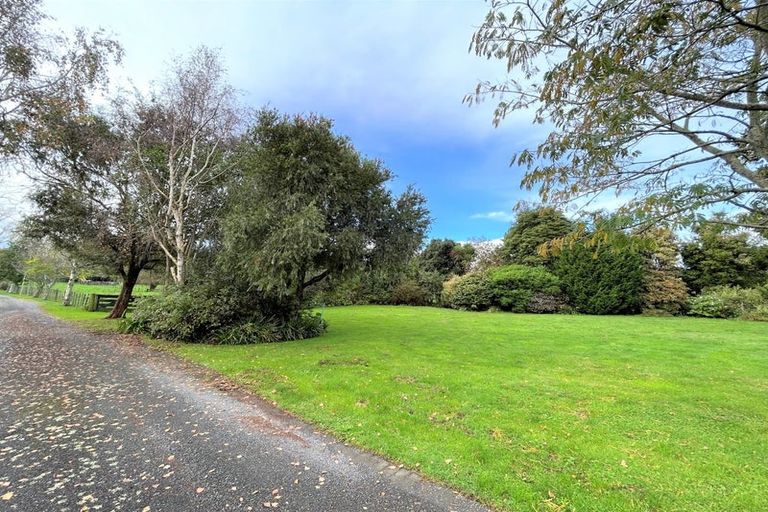 Photo of property in 162 Kimberley Road, Levin, 5571