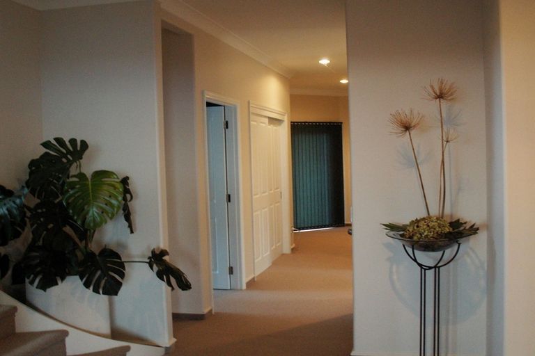 Photo of property in 82 Wakeman Road, Acacia Bay, Taupo, 3330
