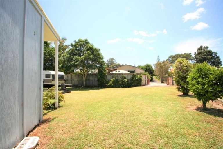 Photo of property in 40a Mako Avenue, Whiritoa, Whangamata, 3691