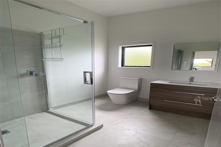 Photo of property in 11 Akarana Avenue, Mount Roskill, Auckland, 1041