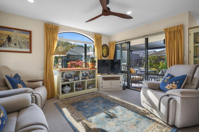 Photo of property in 17f Matawai Close, Rangiora, 7400