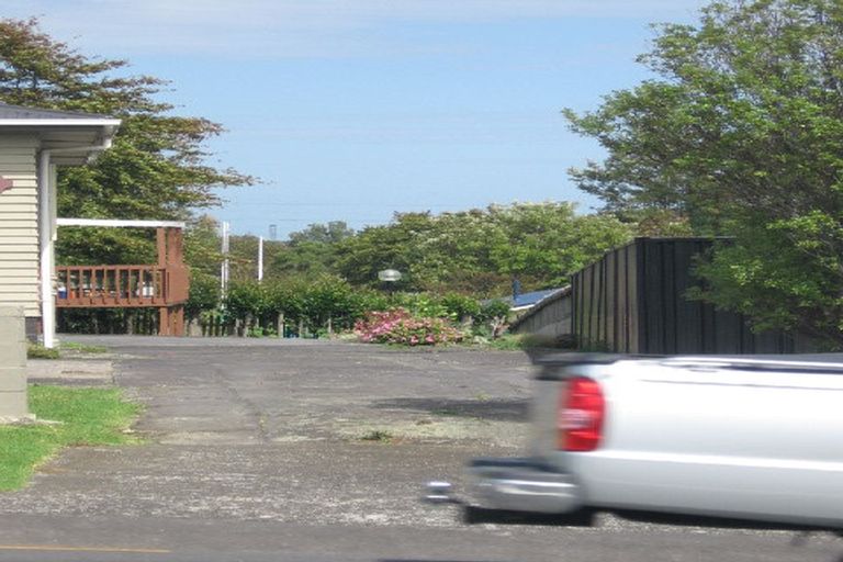 Photo of property in 17 Reeves Road, Pakuranga, Auckland, 2010