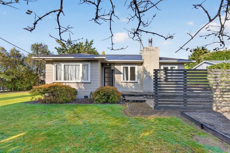 Photo of property in 33 Hillcrest Street, Solway, Masterton, 5810
