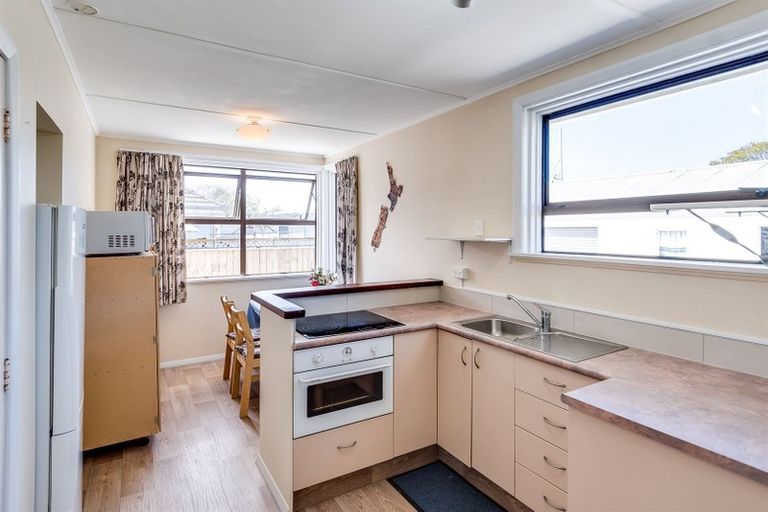 Photo of property in 52 Massey Crescent, Marewa, Napier, 4110