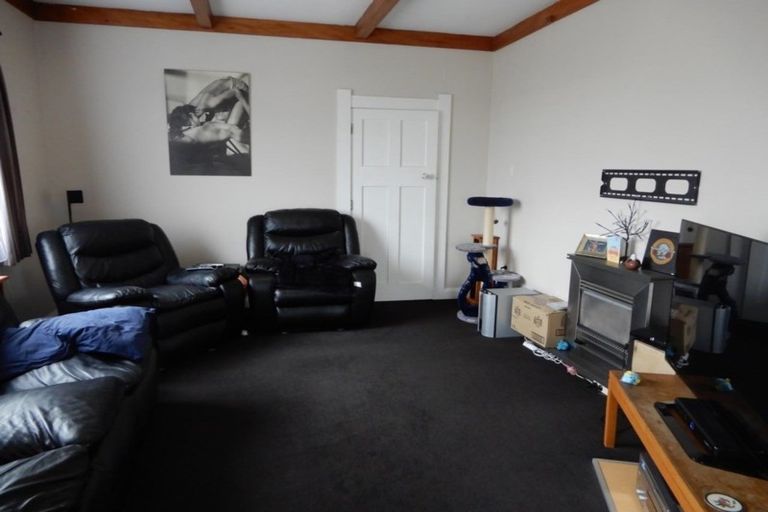 Photo of property in 29 Douglas Street, Hawera, 4610