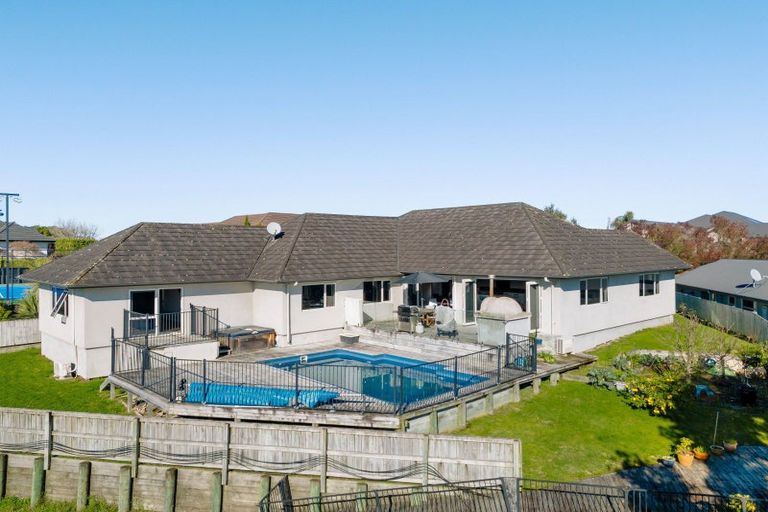 Photo of property in 18 Bos Crescent, Flagstaff, Hamilton, 3210