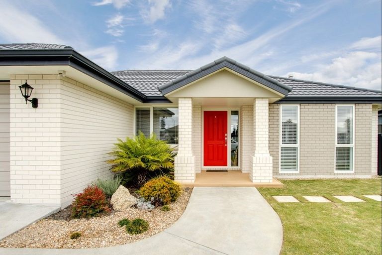 Photo of property in 9 Aparima Place, Awatoto, Napier, 4110