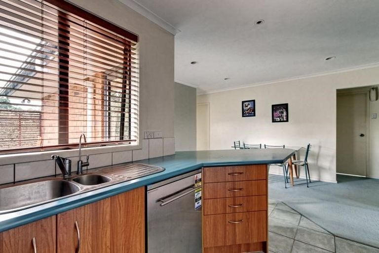 Photo of property in 78 Bluebird Crescent, Unsworth Heights, Auckland, 0632
