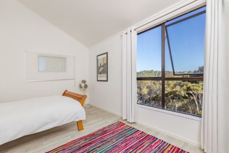 Photo of property in 24 Rosella Road, Opua, 0200