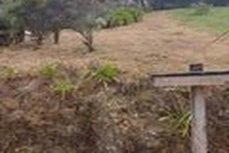 Photo of property in 7 Westra View, Tawa, Wellington, 5028