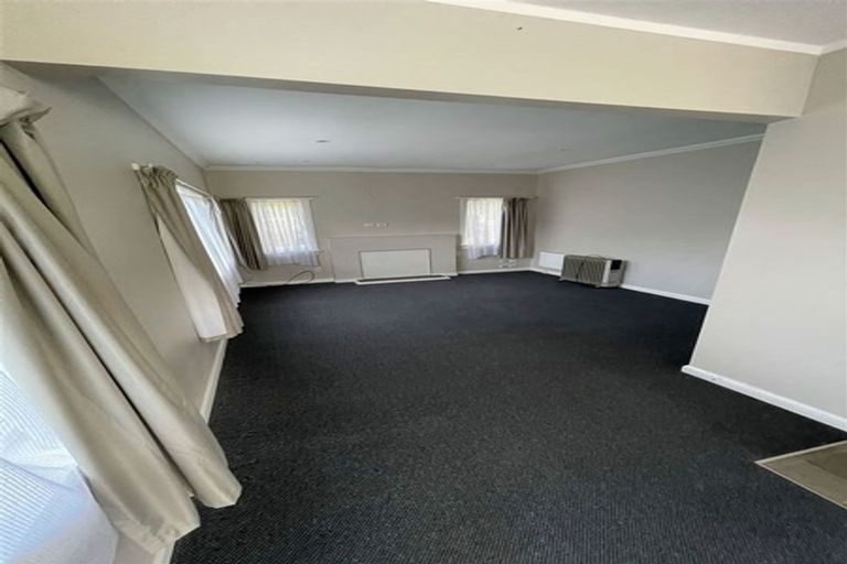 Photo of property in 1 Weranui Road, Waiwera, Orewa, 0994