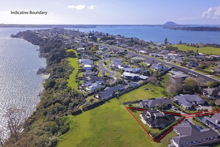 Photo of property in 126 Hamurana Road, Omokoroa, 3114