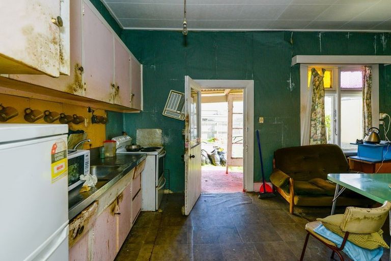 Photo of property in 14 Douglas Street, Saint Kilda, Dunedin, 9012