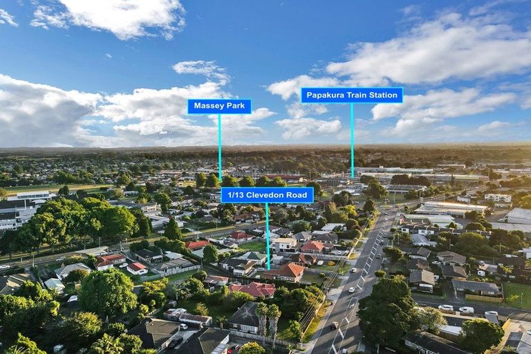 Photo of property in 1/13 Clevedon Road, Papakura, 2110