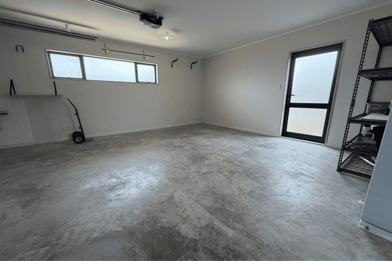 Photo of property in 21 Story Street, Foxton Beach, Foxton, 4815