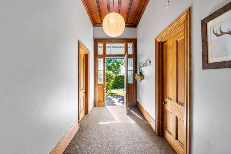 Photo of property in 70 Gillies Crescent, Waimarama, Havelock North, 4294