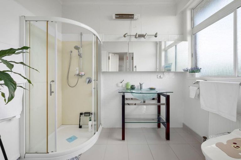 Photo of property in 42 Devon Street, Glenholme, Rotorua, 3010