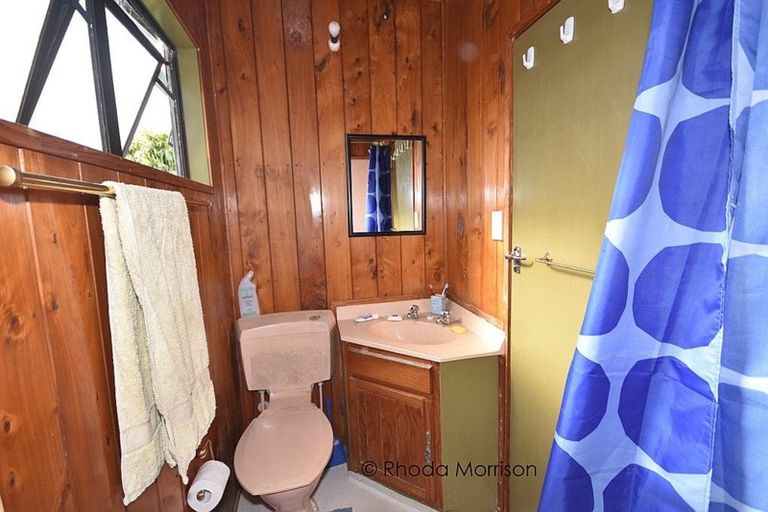 Photo of property in 43 Pahi Road, Paparoa, 0571