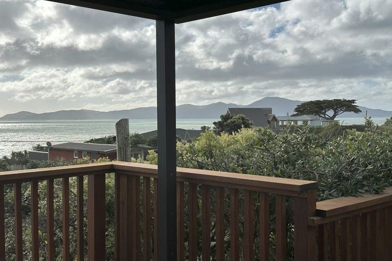 Photo of property in 50 Rosetta Road, Raumati South, Paraparaumu, 5032